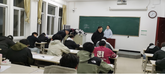 f12b664b19844553b4a438409d8bbd16.png